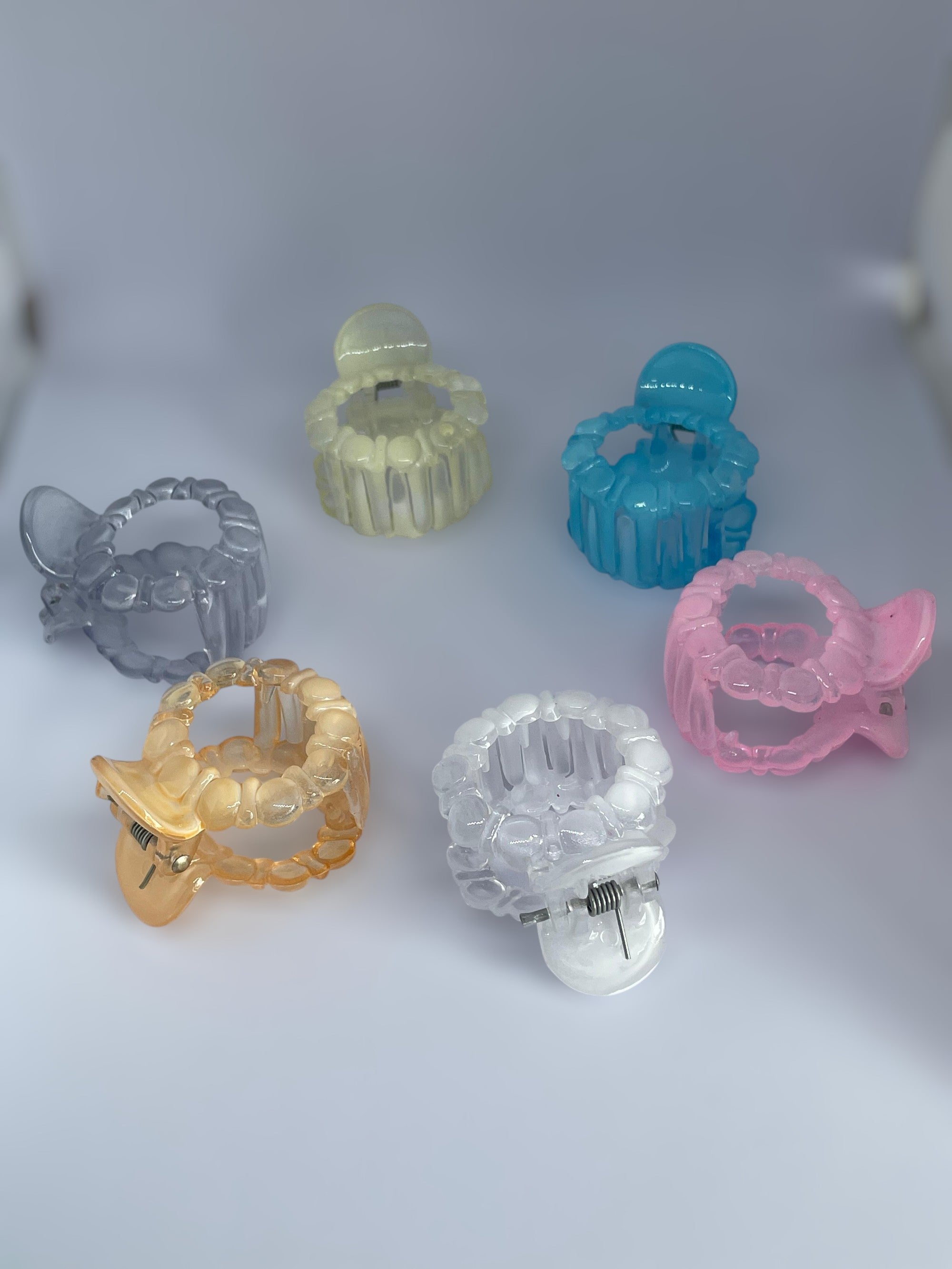 Mini Round Jelly Hair Clutcher – Colorful Strong Grip Hair Clips